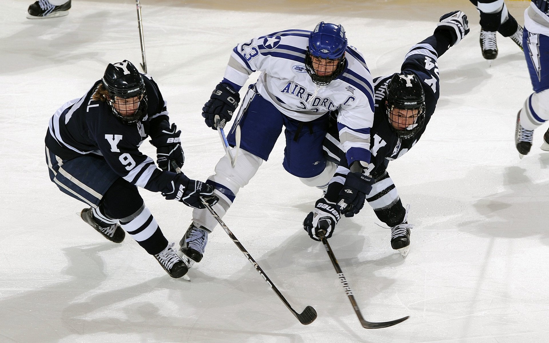 _魔术队团队配合出色，战胜强敌_，团队魔术表演教程